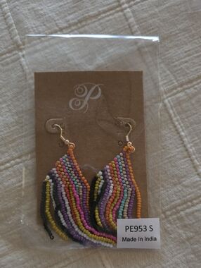 MULTI COLOR BEADED EARRINGS
